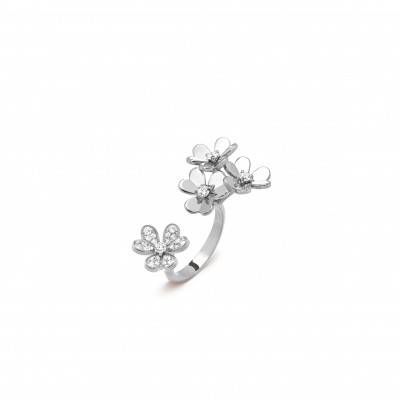 VAN CLEEF ARPELS FRIVOLE BETWEEN THE FINGER RING - WHITE GOLD, DIAMOND  VCARP6L000